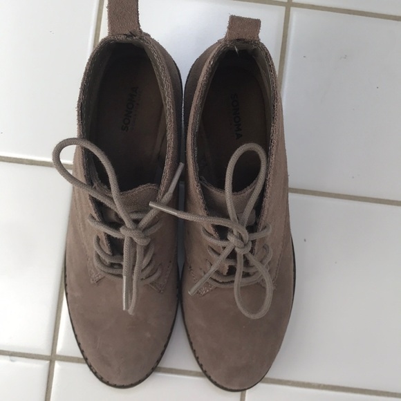 Booties - Picture 3 of 3